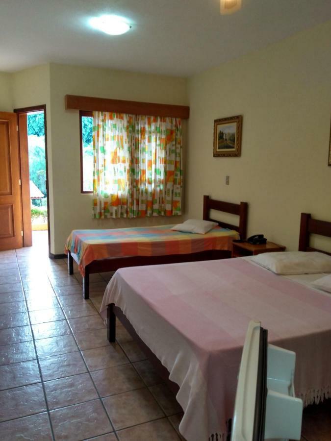 Hotel Fazenda Saint Nicolas Águas de Lindóia Exteriör bild